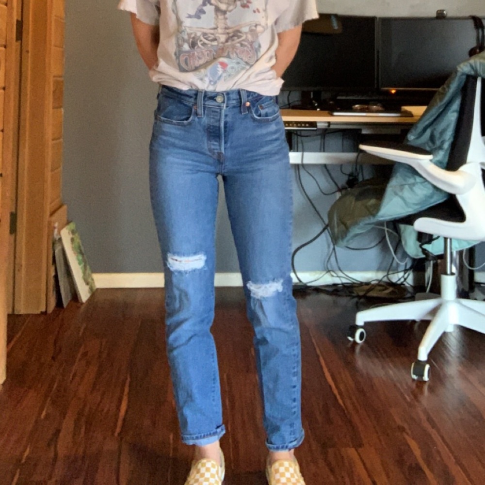Levi’s wedgie fit jeans